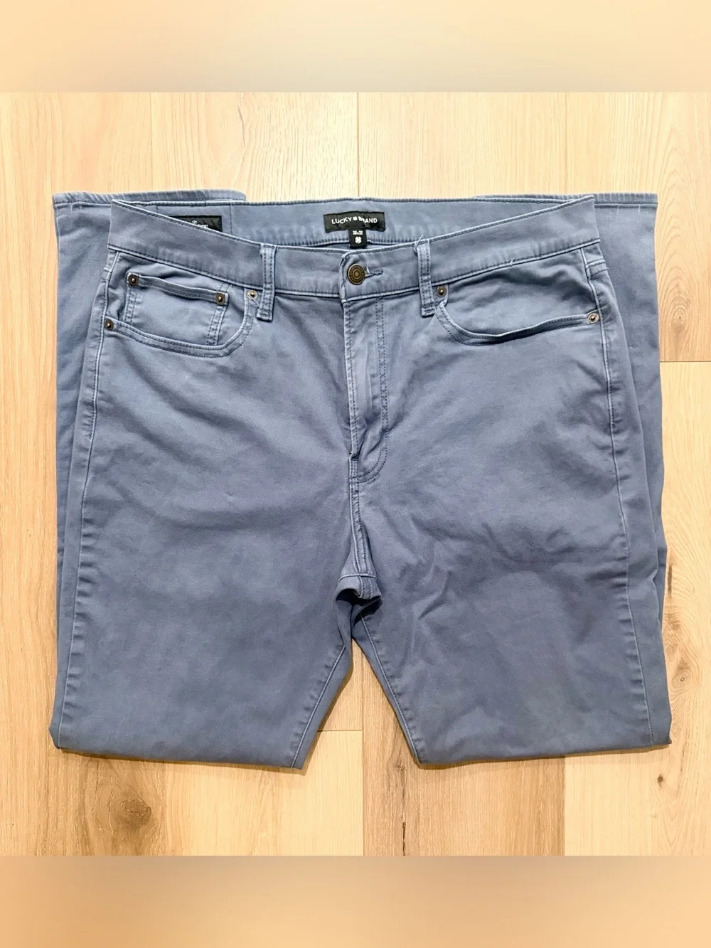 Lucky Brand Slim Straight Light Blue Jeans